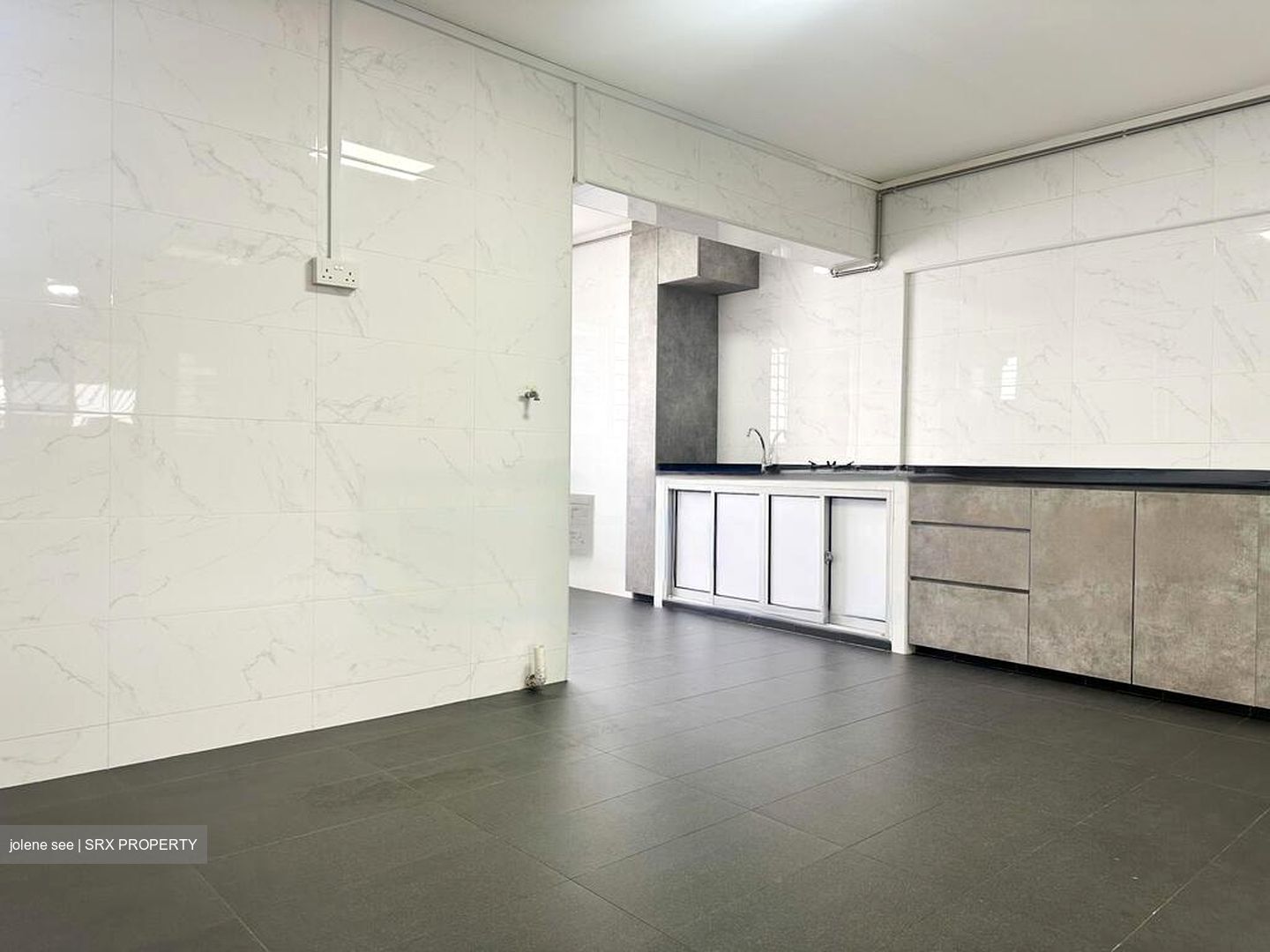 Blk 410 Pandan Gardens (Jurong East), HDB 3 Rooms #629936561